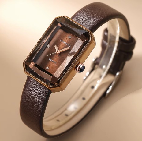 Retro Casual Elegant Quartz Watch
